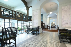 Гостиница The Krungkasem Srikrung Hotel  Бангкок